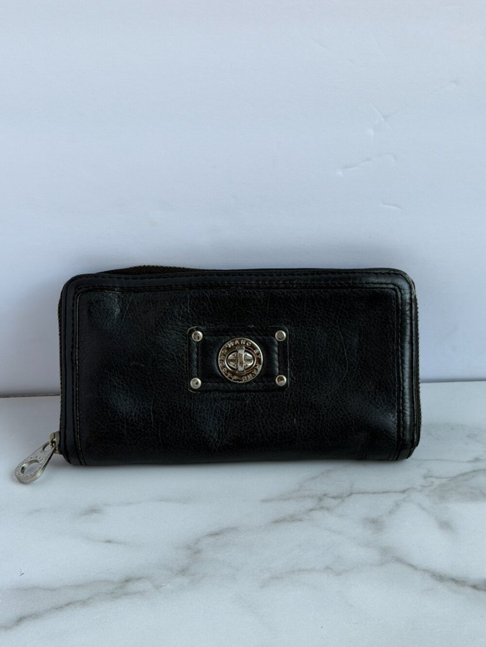 Vintage Marc by Marc Jacobs Black Leather Zip Around Continental Wallet